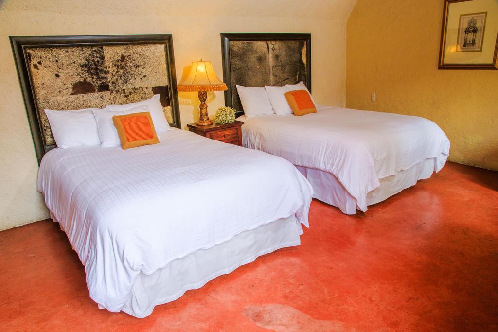 Hotel Lo De Bernal 危地马拉安地瓜 外观 照片