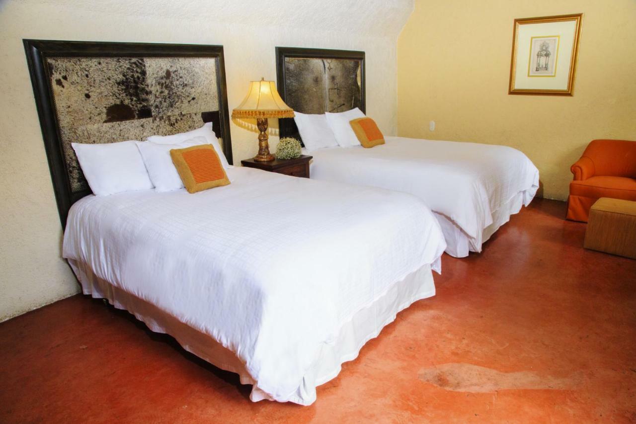 Hotel Lo De Bernal 危地马拉安地瓜 外观 照片